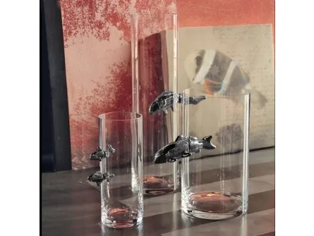Vaso con due pesci in ceramica colore peltro Illusion Fish di Adriani e Rossi