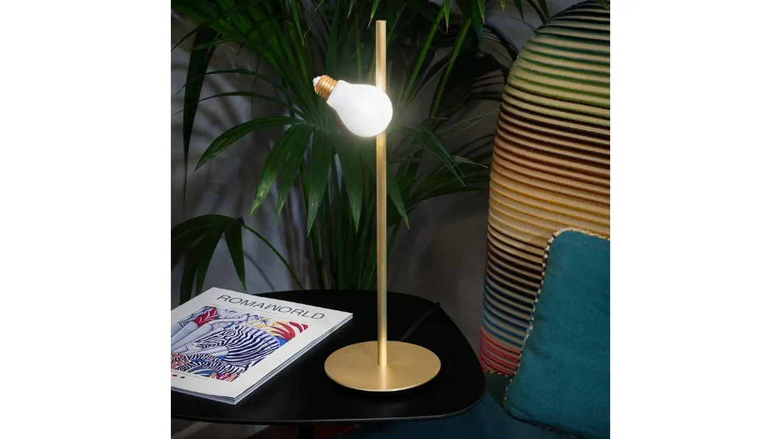 Lampada Idea Table in ottone satinato di Slamp